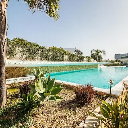 Vila Family 3 Bedrooms Private Rooftop With Pool *
