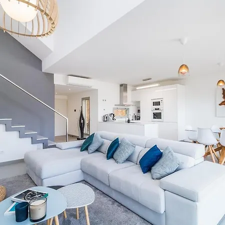 Villa Family 3 Bedrooms Private Rooftop With Pool